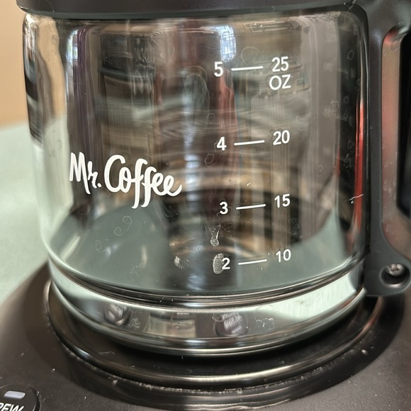 Mini Brew Mr. Coffee Maker 25 oz. - Picture 4 of 6